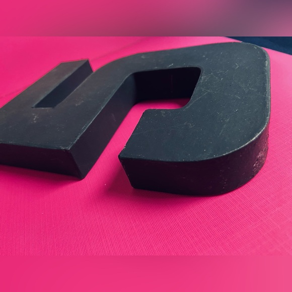 Block chunky paper mache number 5 (five). Black color. - Picture 2 of 5